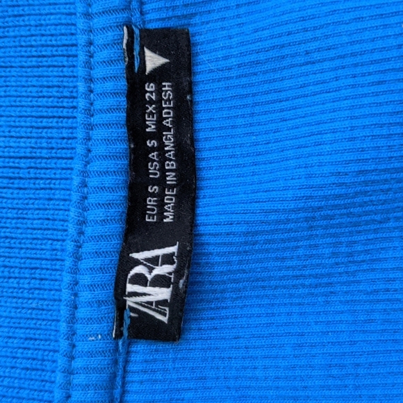 Zara cropped long sleeve - Picture 2 of 2